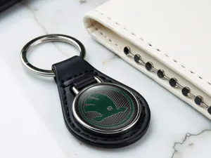 Skoda Leder Schlüsselring Hochwertig Gewölbt Renndesign